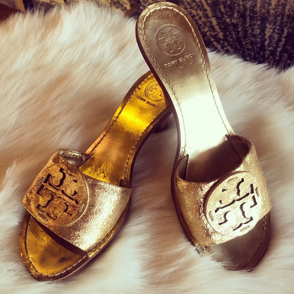 Tory Burch Gold Sandals - Unique!